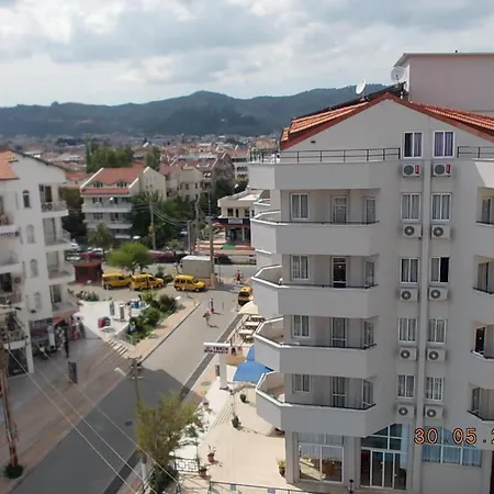Tekin Aparts Aparthotel 3*